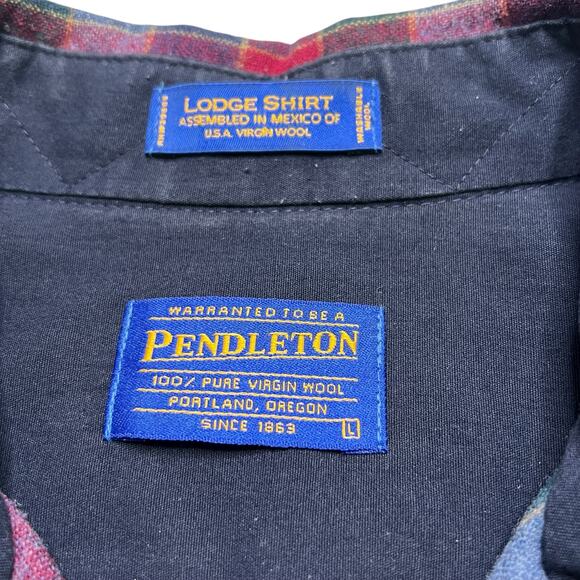 Vintage Pendleton Lodge Shirt Red Plaid 100% Virgin Wool Men’s Large western - Picture 3 of 11